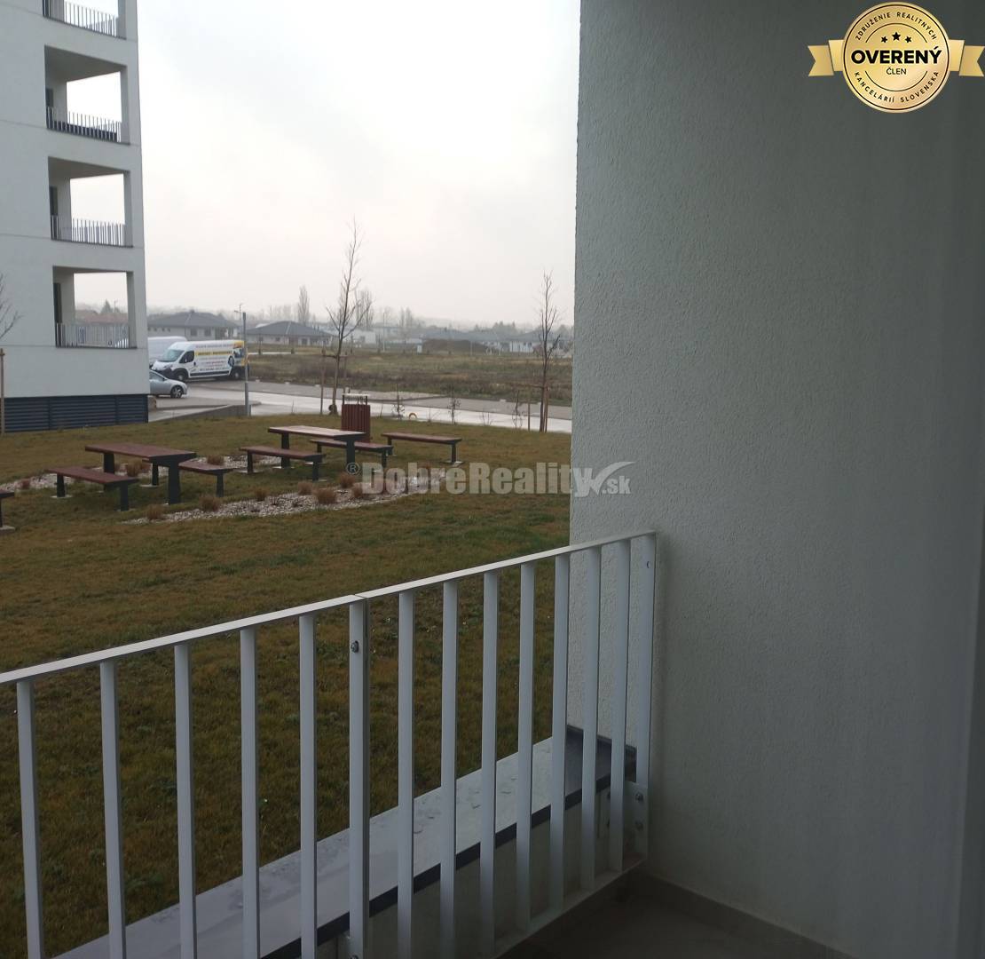 Dvojizbový byt v Seredi na PRENÁJOM