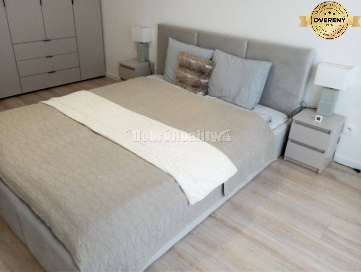 Dvojizbový byt v Seredi na PRENÁJOM