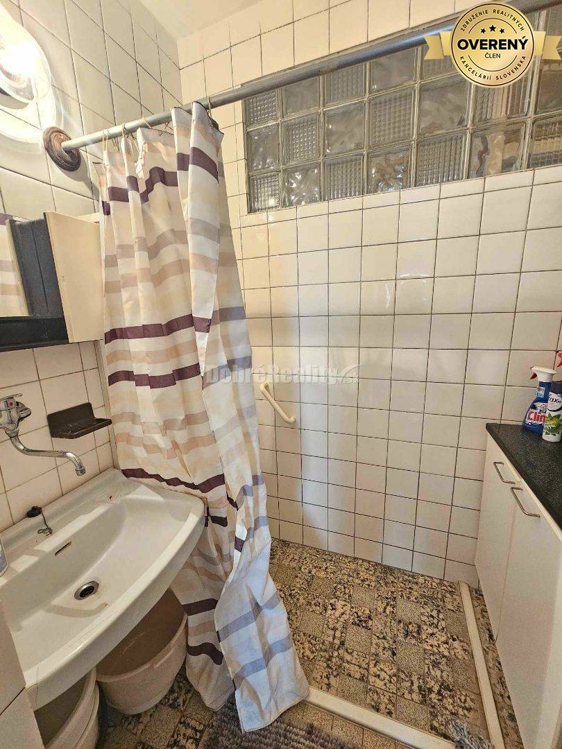 RD ZOBOR - EXKLUZÍVNA PONUKA! Pozemok 575m2