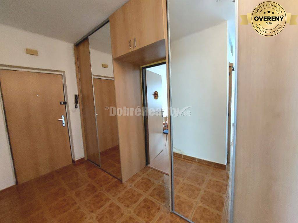 PRENÁJOM: 3 IZBOVÝ BYT S LOGGIOU V TOP LOKALITE, ŠVERMOVA ULICA