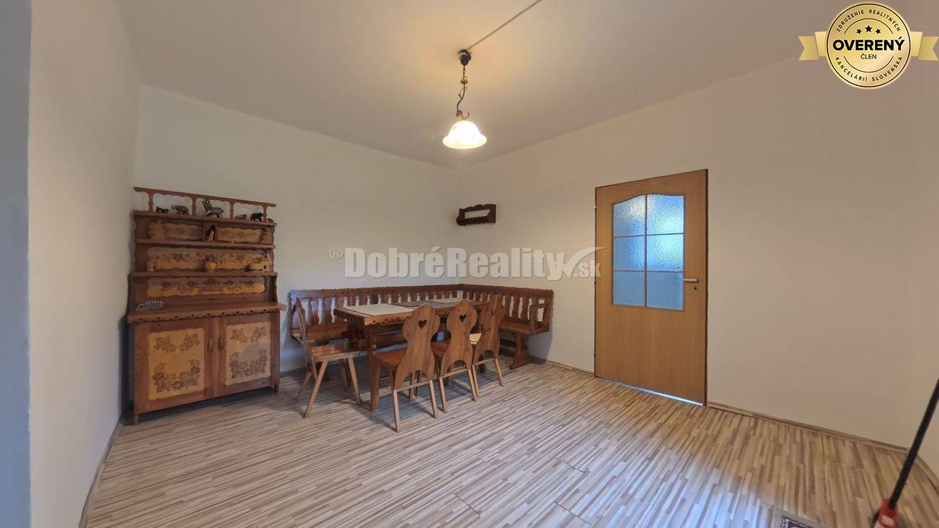 Dobré Reality ponúkajú na predaj rodinný dom s vidieckym charakterom a