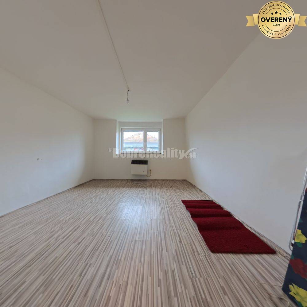 Dobré Reality ponúkajú na predaj rodinný dom s vidieckym charakterom a