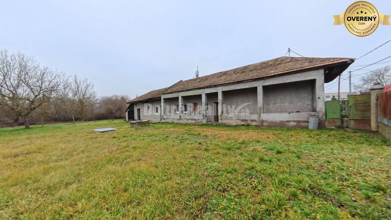 Dobré Reality ponúkajú na predaj rodinný dom s vidieckym charakterom a