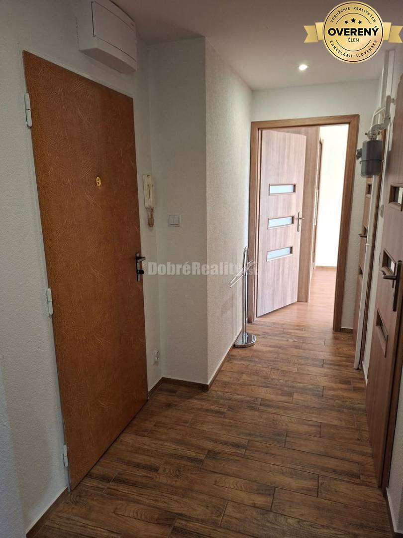 DOBRÉ REALITY - Krásny 2-i. byt s balkónom na prenájom na Starom sídli