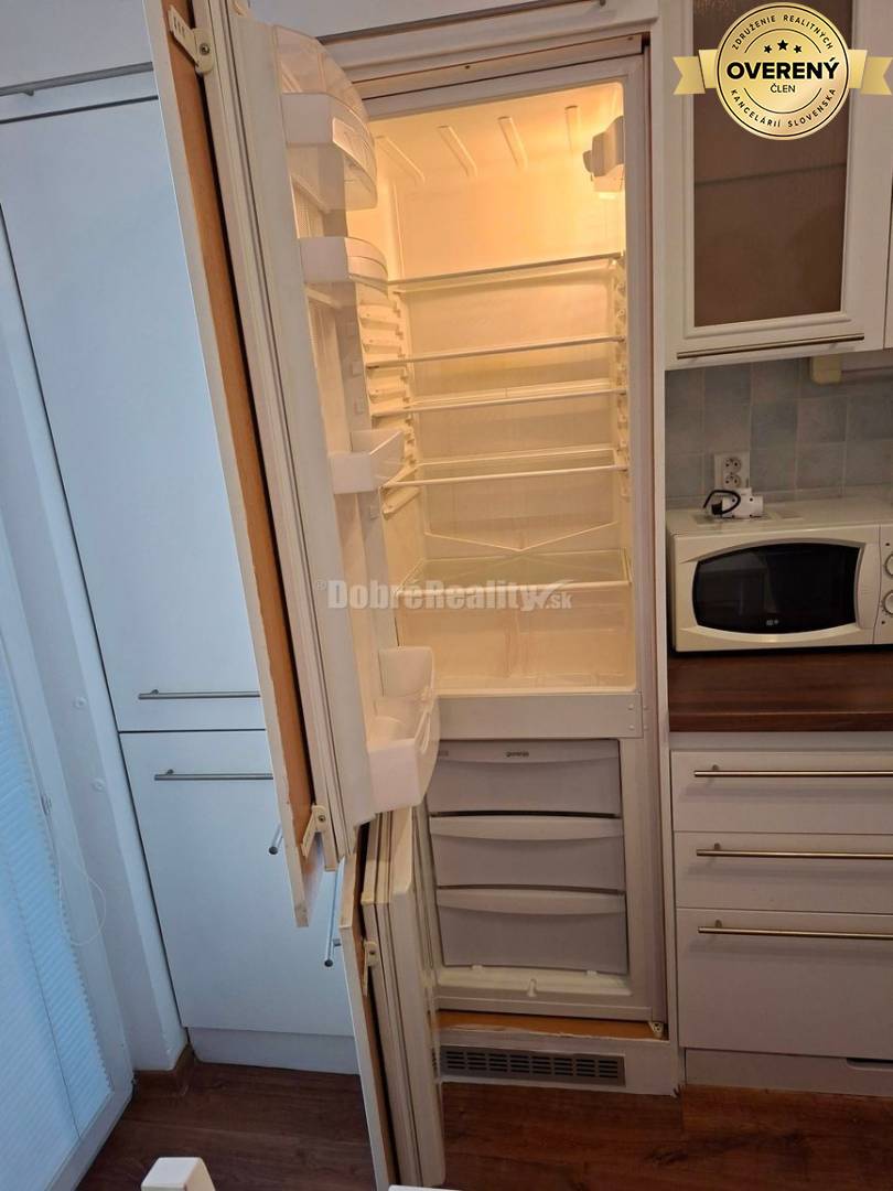 DOBRÉ REALITY - Krásny 3-i. byt na prenájom v Necpaloch