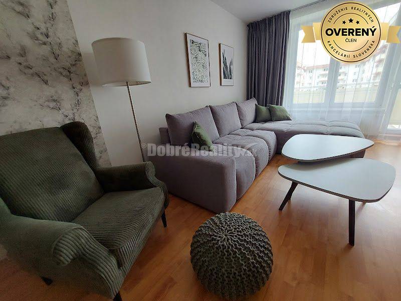 PRENÁJOM: SLNEČNÝ 2 IZBOVÝ BYT S BALKÓNOM, NOVOSTAVBA, CENTRUM