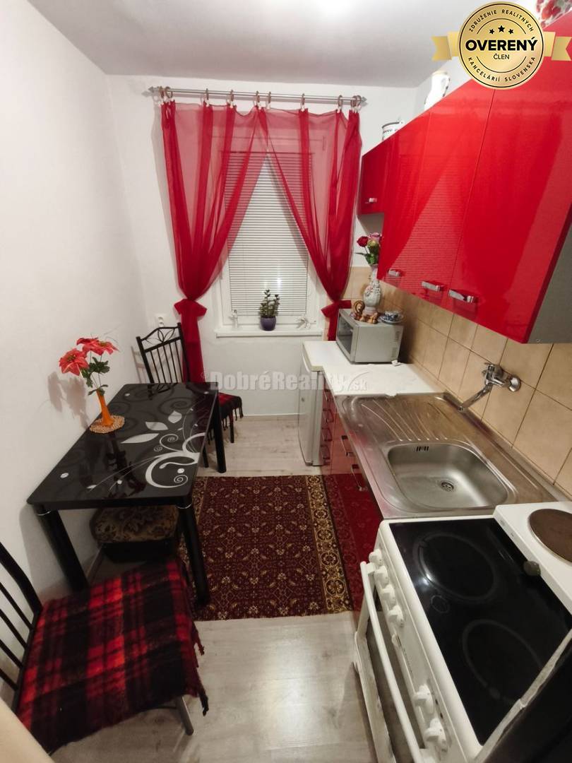 Príjemný ,útulný 1 izbový bytík priamo v centre Galanty.