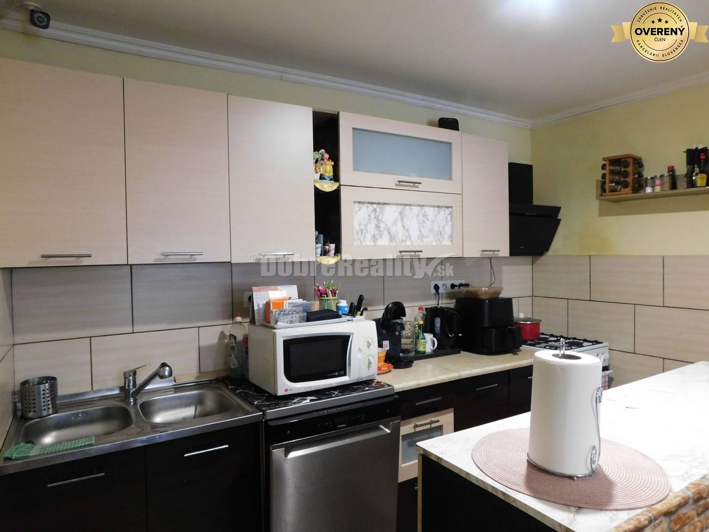 Ponúkame na predaj 3 -izb. rodinný dom po kompletnej rekonštrukcii v o