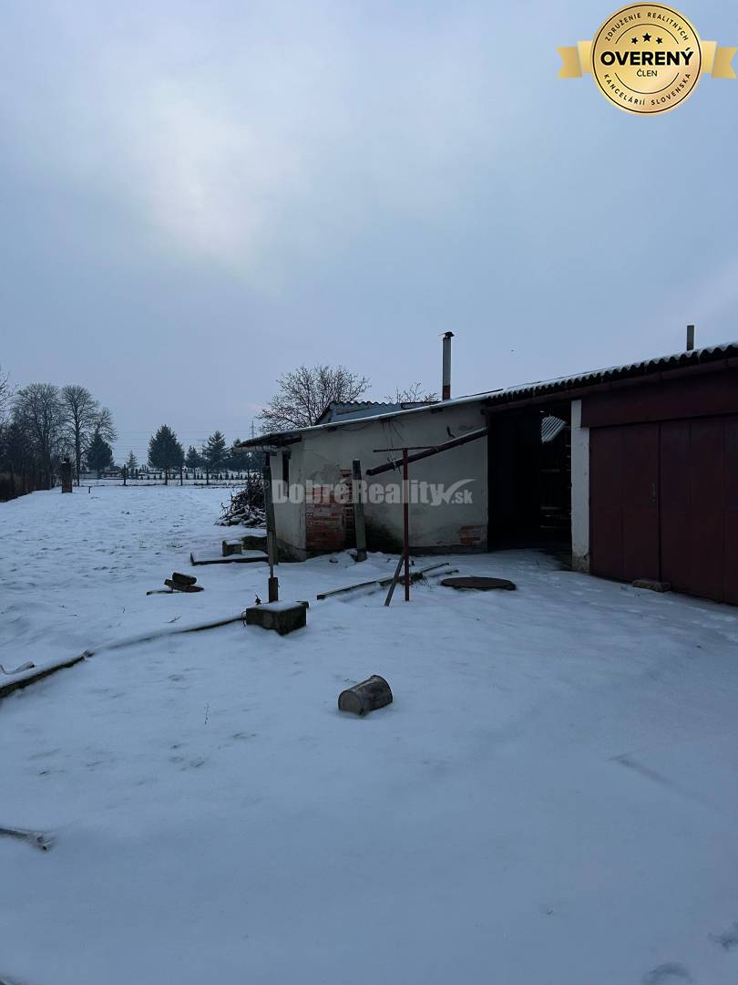 Novinka v obci Neded, pôvodný 3 - izbový rodinný dom na predaj.