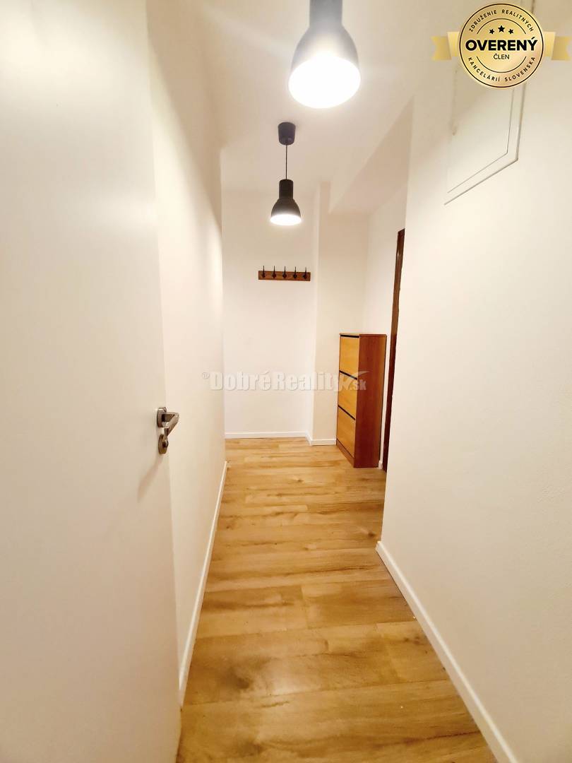 Dobré reality na predaj útulný 2-izb,.byt 57m2, kompletná rekonštrukci