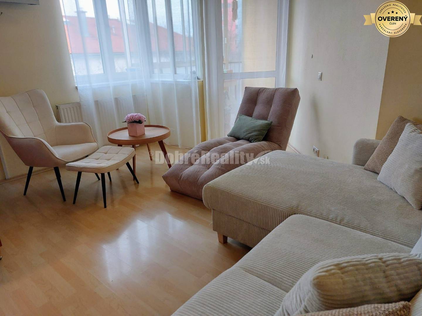 PRENÁJOM: VEĽKÝ 3 IZBOVÝ BYT S TERASAMI A GARÁŽOU, BELVEDER