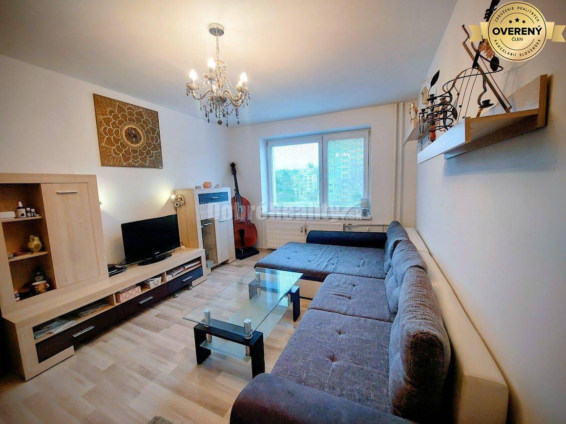 PREDAJ: NÁDHERNÝ, VEĽKÝ 3 IZBOVÝ BYT S 2 x LOGGIOU, THK