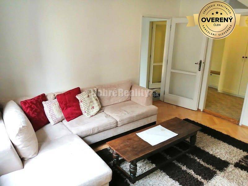 PRENÁJOM: VEĽKÝ, ZARIADENÝ 2 IZBOVÝ BYT BEZ BALKÓNA, SÍDLISKO