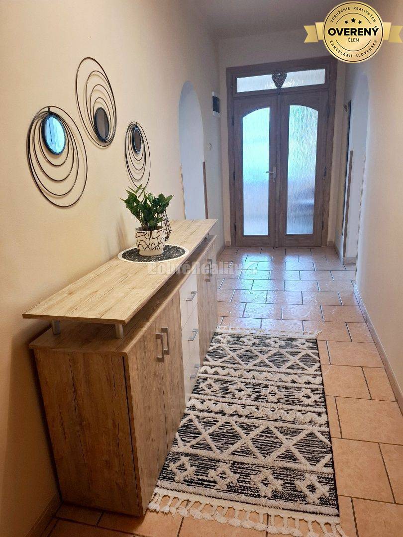 Iba u nás Predaj pekného RD v Kostolnom Seku