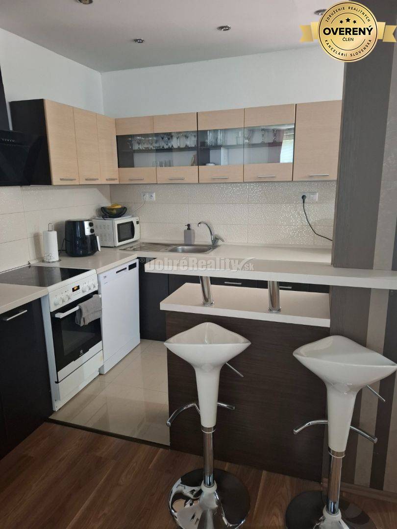 Iba u nás Predaj pekného RD v Kostolnom Seku