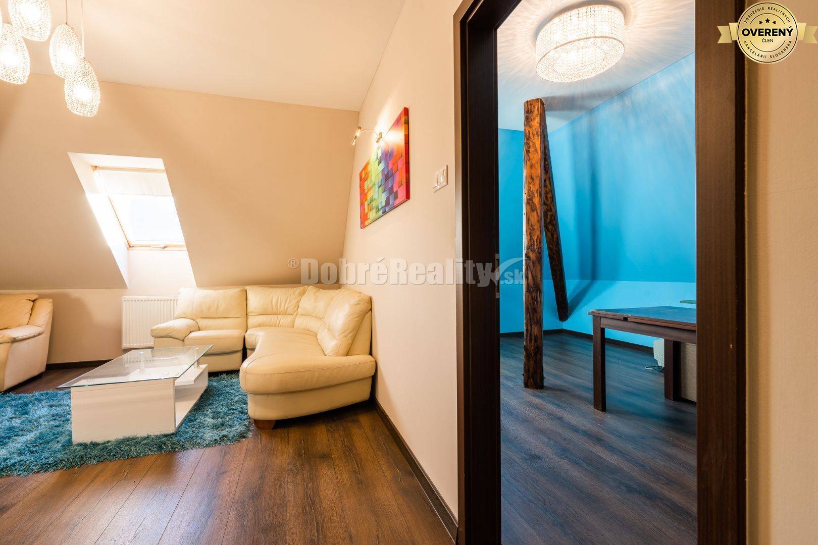 PRENÁJOM: Kompletne zariadená lekáreň pripravená na prevádzku, 181 m2,