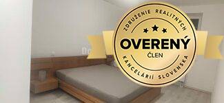 na prenájom 2 izbový byt Kasárenská