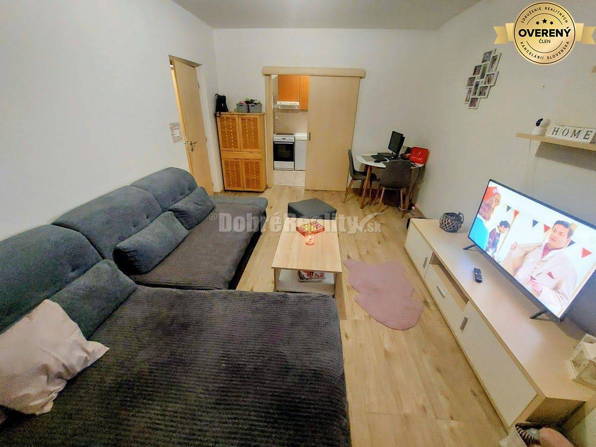 PRENÁJOM: ZARIADENÝ 2 IZBOVÝ BYT, UHLISKO