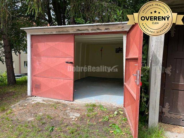 PRENÁJOM: Garáž v centre mesta Martin, ul. A. Sokolíka