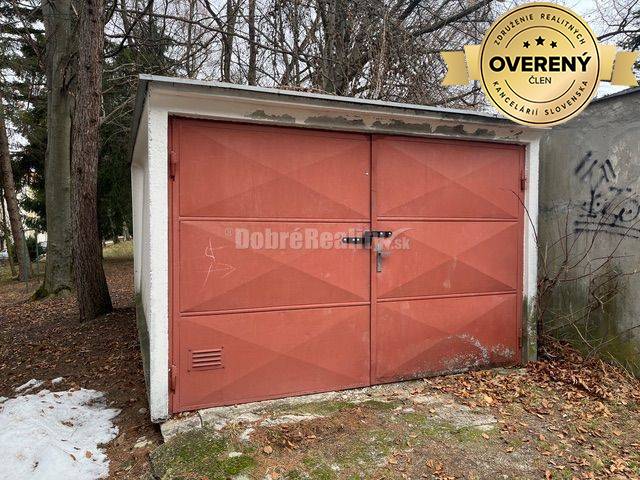 PRENÁJOM: Garáž v centre mesta Martin, ul. A. Sokolíka