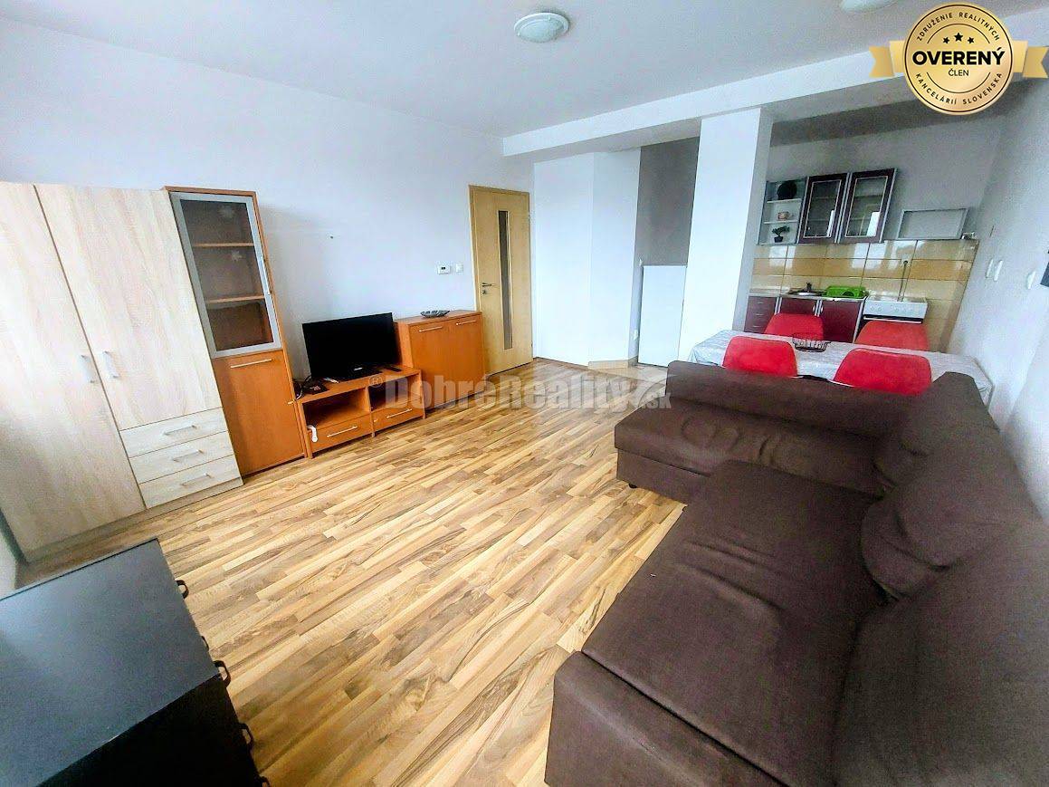PRENÁJOM: SLNEČNÝ 2 IZBOVÝ BYT BEZ BALKÓNA, NOVOSTAVBA, CENTRUM