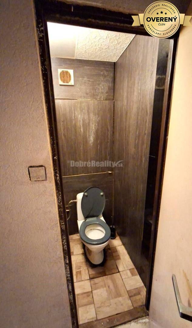 Trojizbový byt v Seredi na PREDAJ