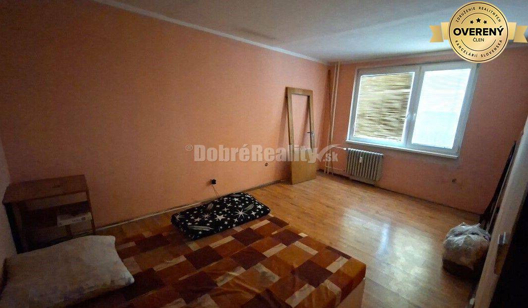 Trojizbový byt v Seredi na PREDAJ