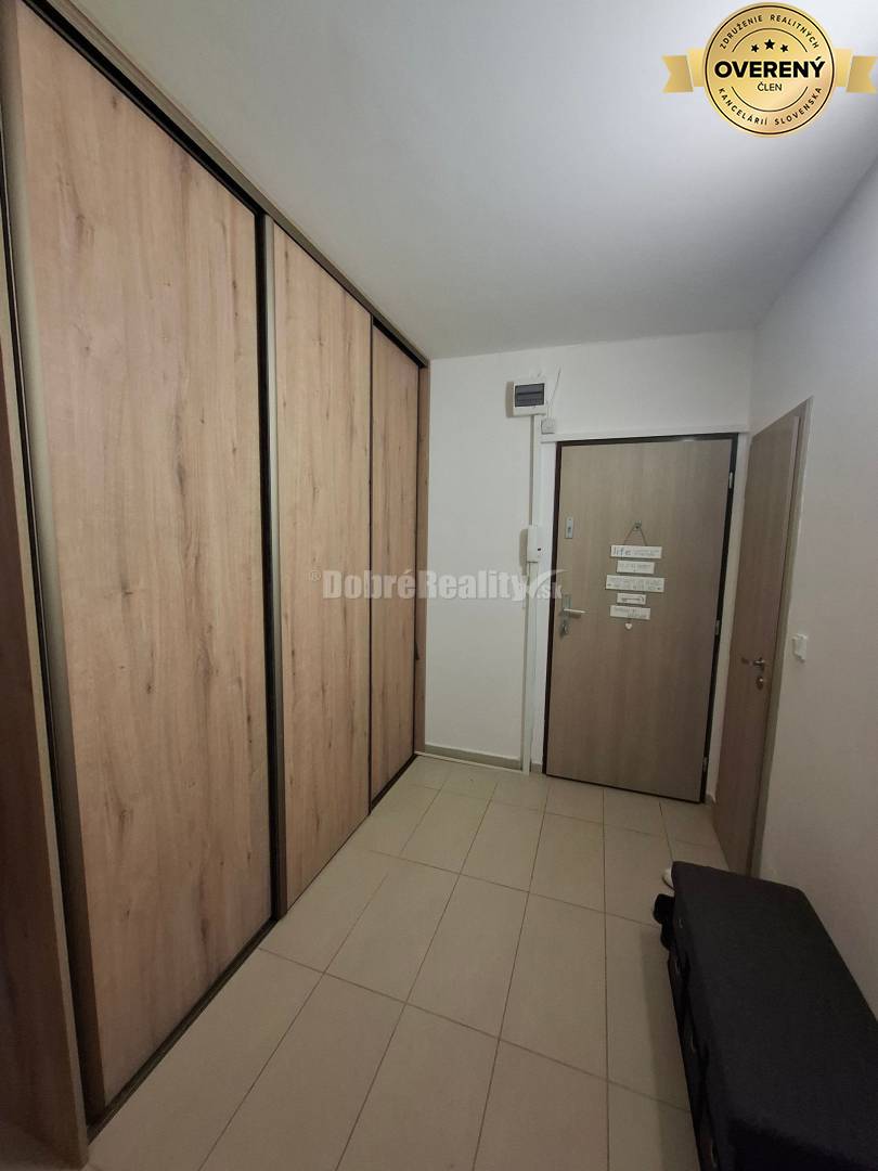 Iba u nás prenájom krásneho 2 izb bytu v centre mesta