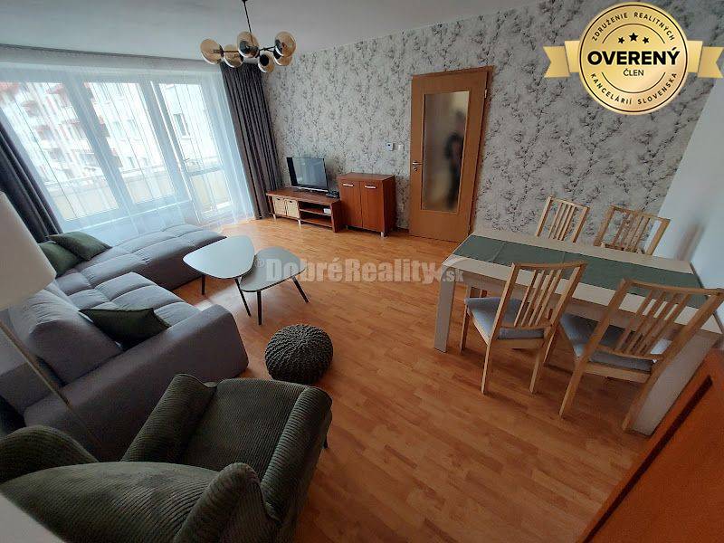 PRENÁJOM: 2 IZBOVÝ BYT S BALKÓNOM A PARKOVANÍM, CENTRUM