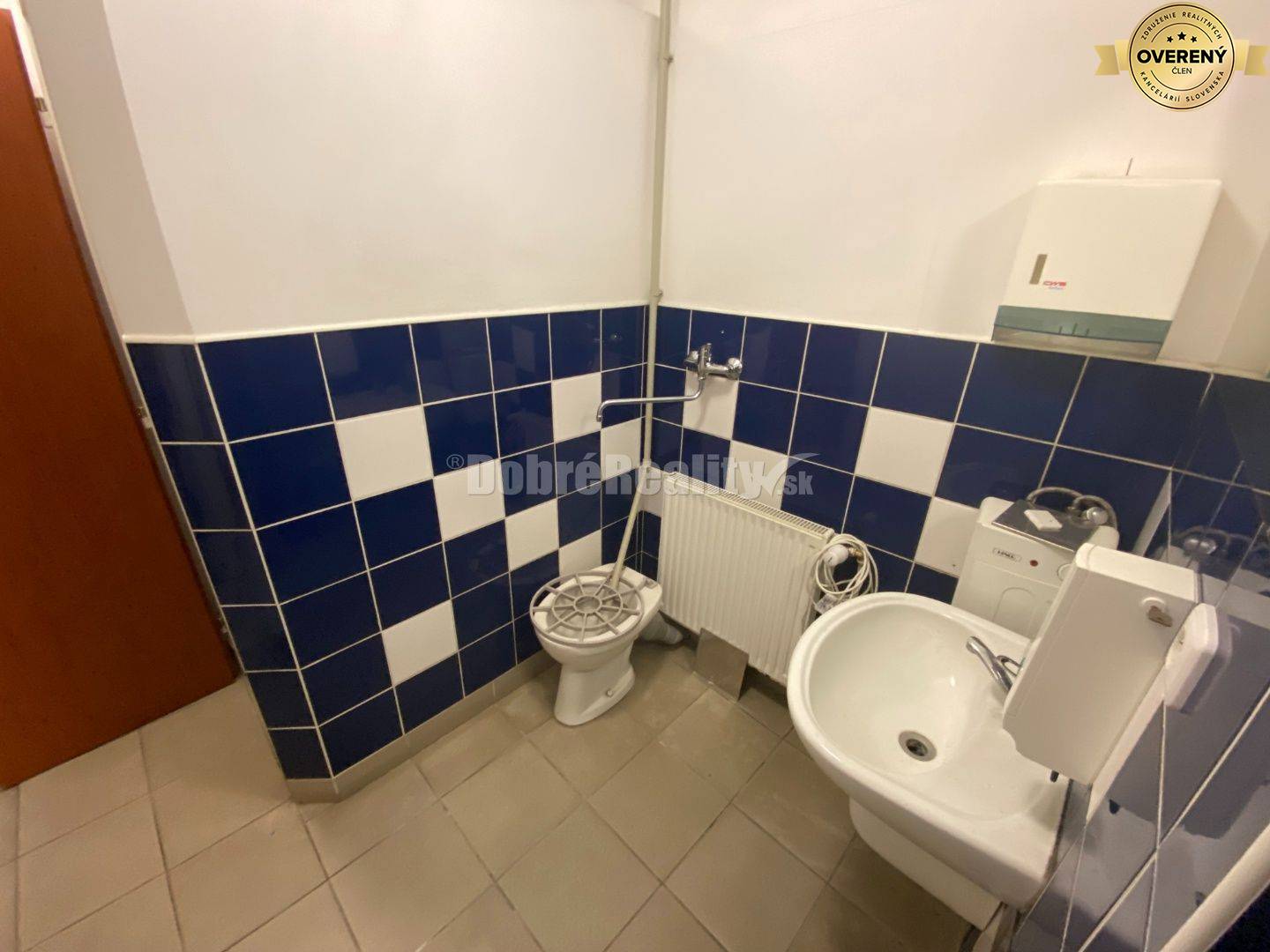 Na prenájom exkluzívne priestory na obchodné alebo kancelárske účely v