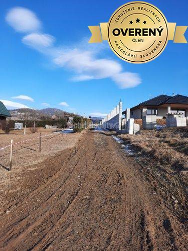 PREDAJ: Pozemok pre záhradkárčenie a relax, 1125 m2, Brezno - Rohozná