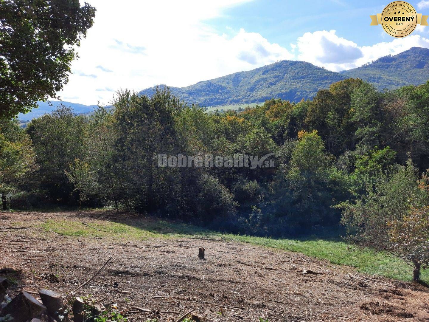 Pozemok pre výstavbu rodinného domu, 820 m2, Nová Baňa - Viničná cesta