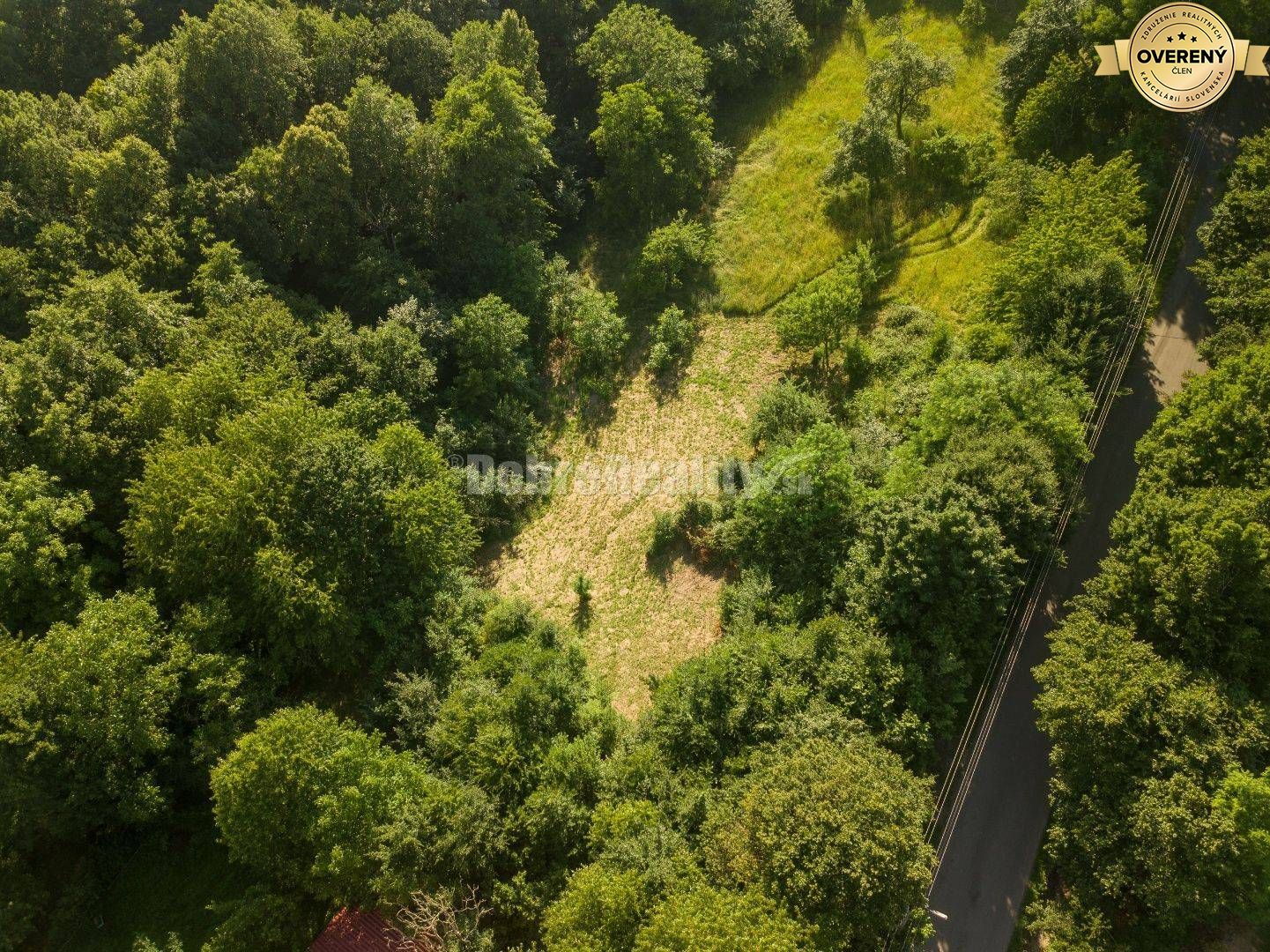 Pozemok pre výstavbu rodinného domu, 820 m2, Nová Baňa - Viničná cesta