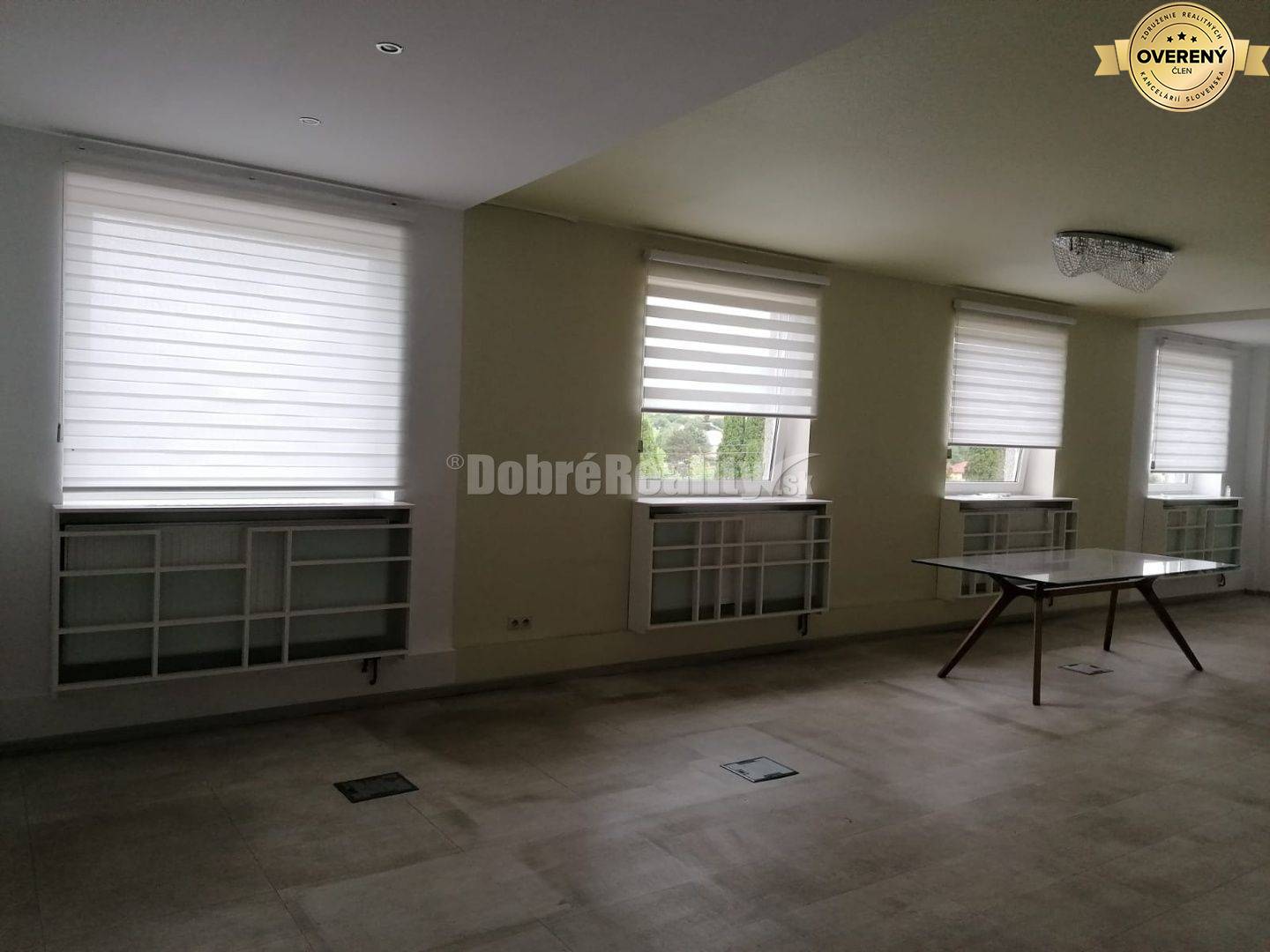 PRENÁJOM - KANCELÁRSKE PRIESTORY V BREZNE