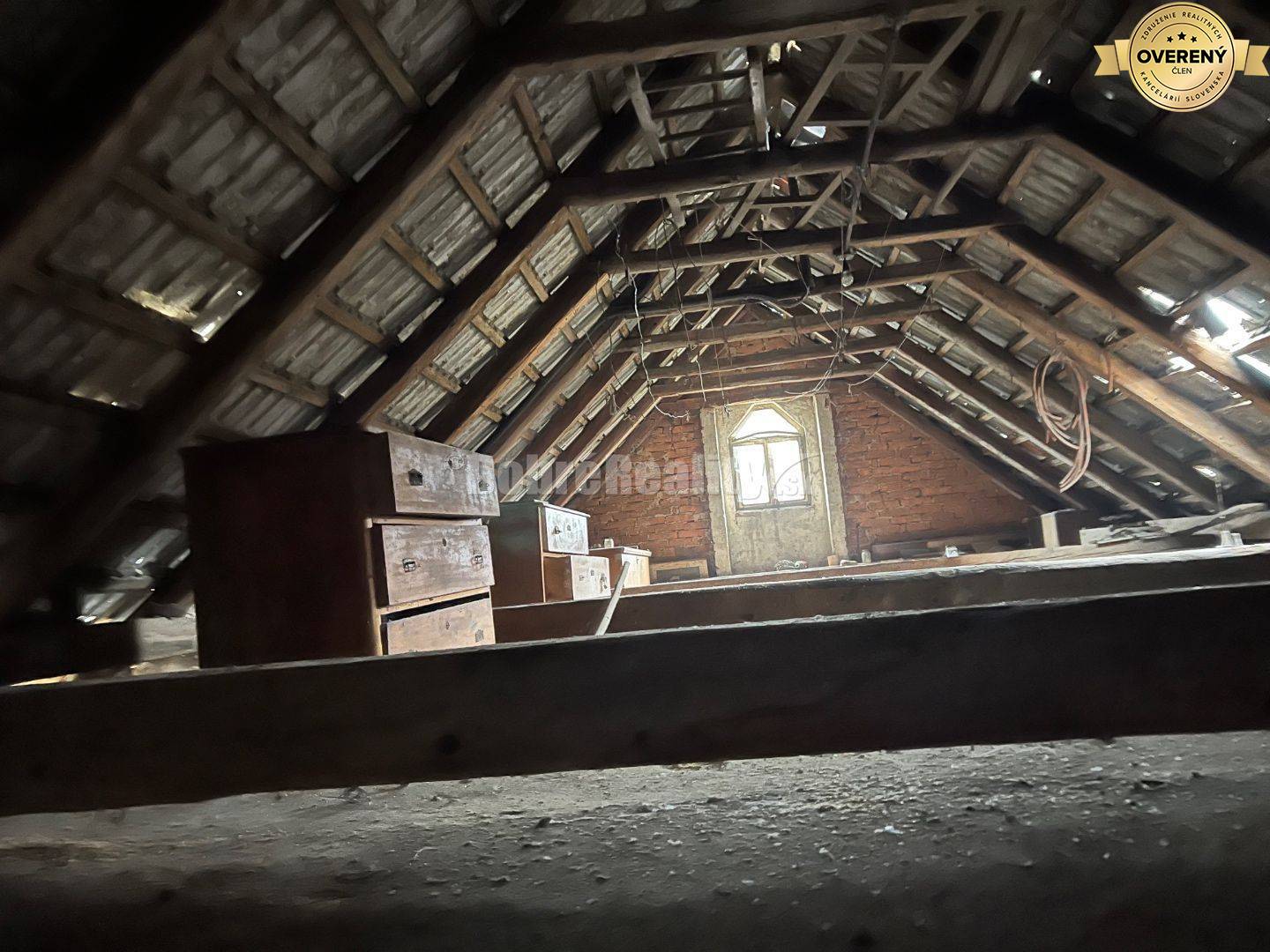 Na predaj vidiecka chalupa .