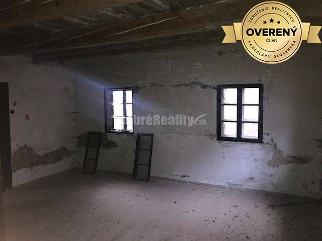 PREDAJ POSLEDNÁ pôvodná banícka drevenica 216m2, Kremnické Bane, Krem