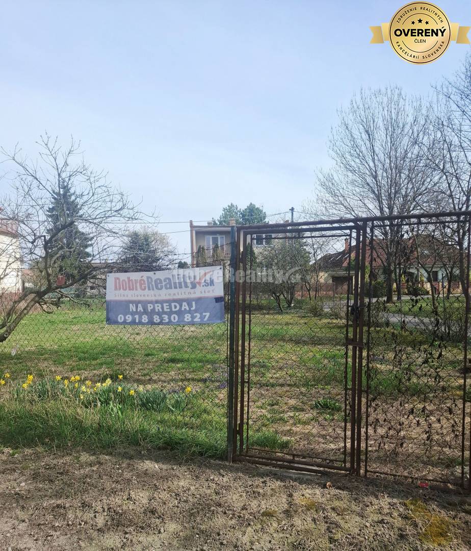 Lukratívny pozemok pri parku