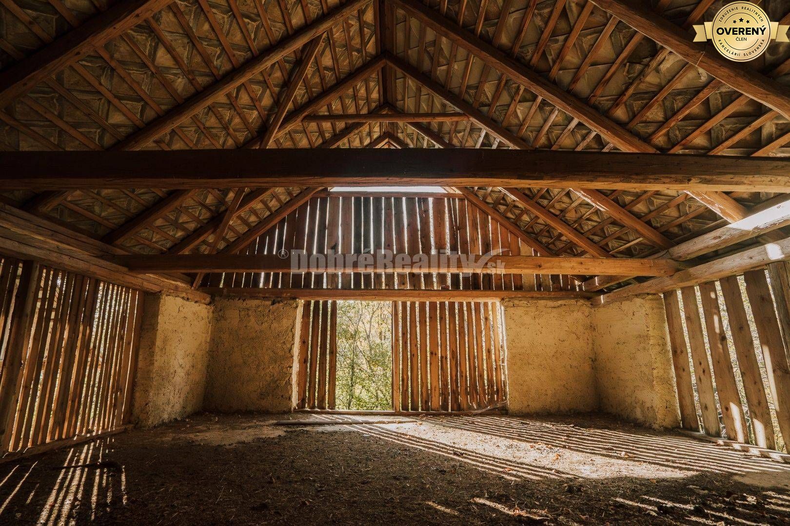 Gazdovstvo pod Strmým hrbom, 98 m2, Ratkovské Bystré