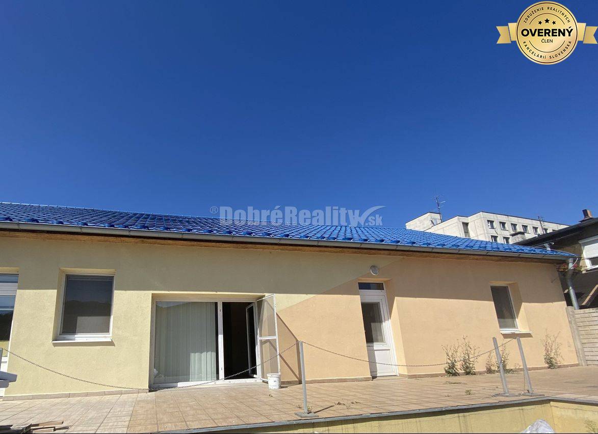 Na prenájom rôzne lukratívne komerčné priestory v multifunkčnom areáli