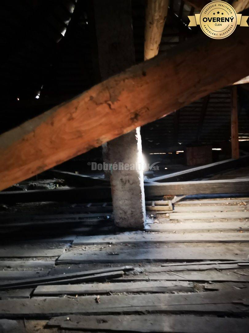 Predaj pôvodného domu v Beňuši