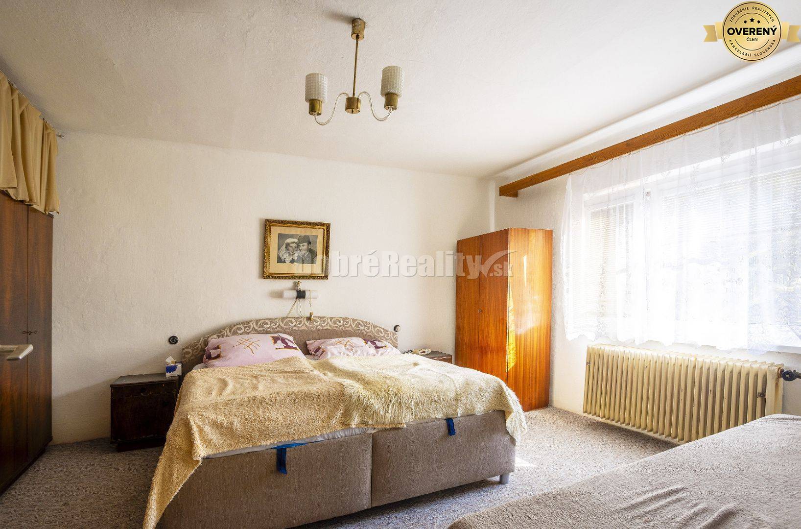 PREDAJ Rodinný dom s veľkým pozemkom a vlastnou studňou, Sklené, okres