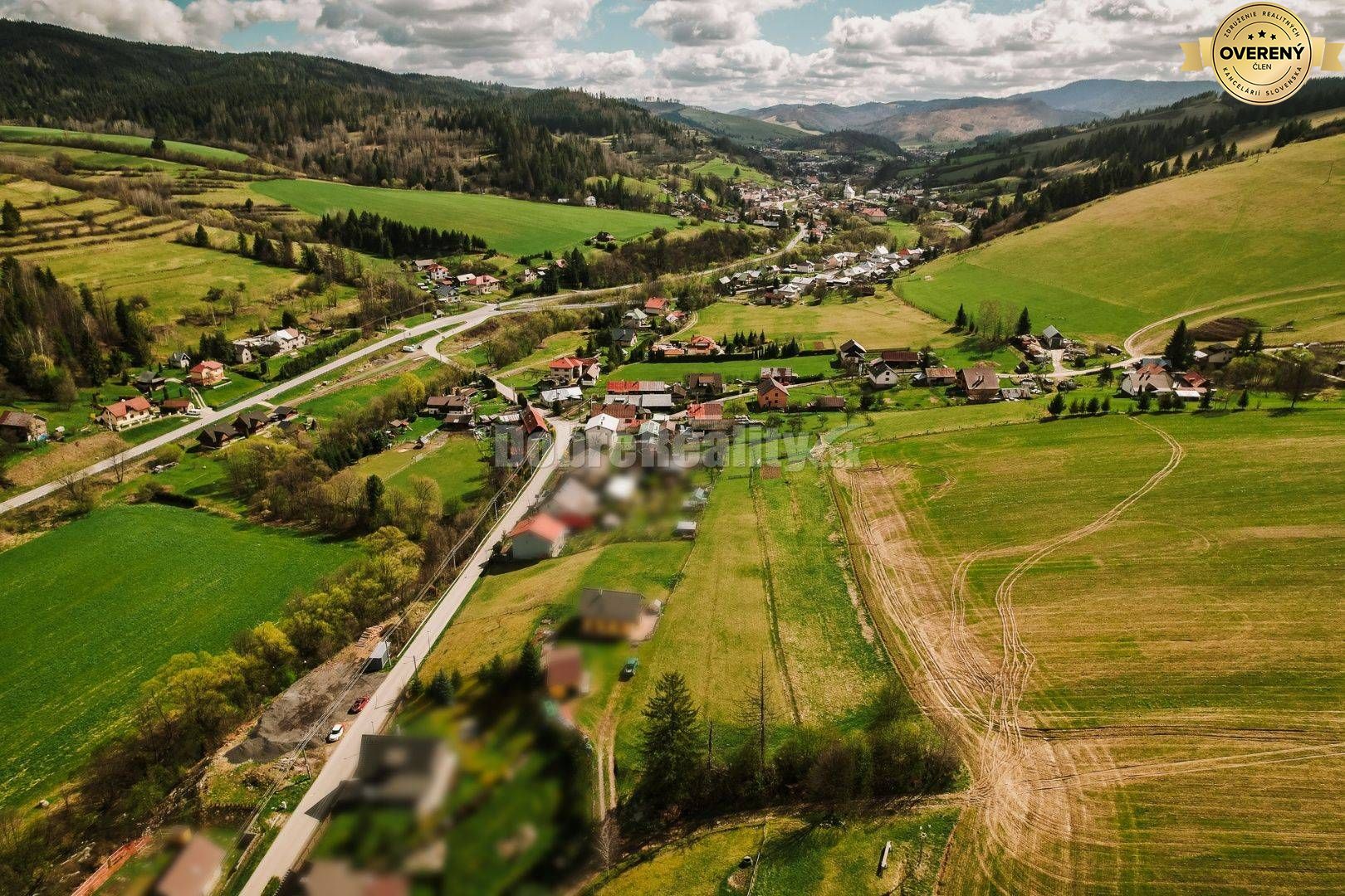 Rozľahlý pozemok pre rodinný dom, 2986 m2, Čierny Balog