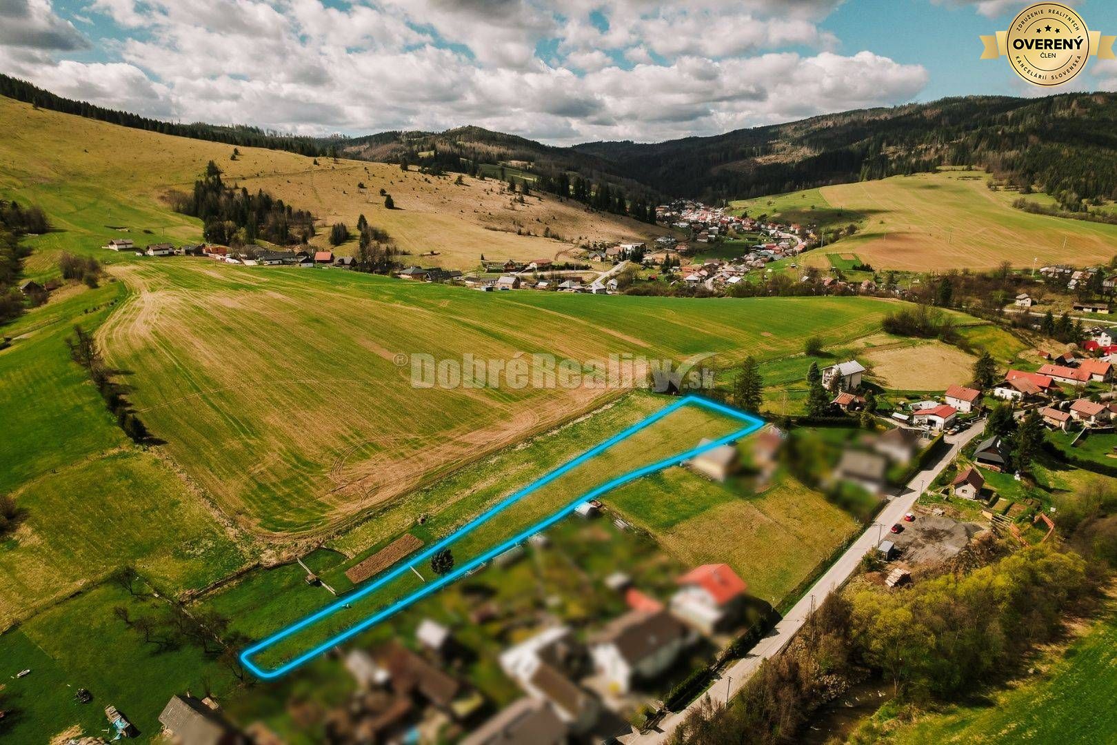 Rozľahlý pozemok pre rodinný dom, 2986 m2, Čierny Balog