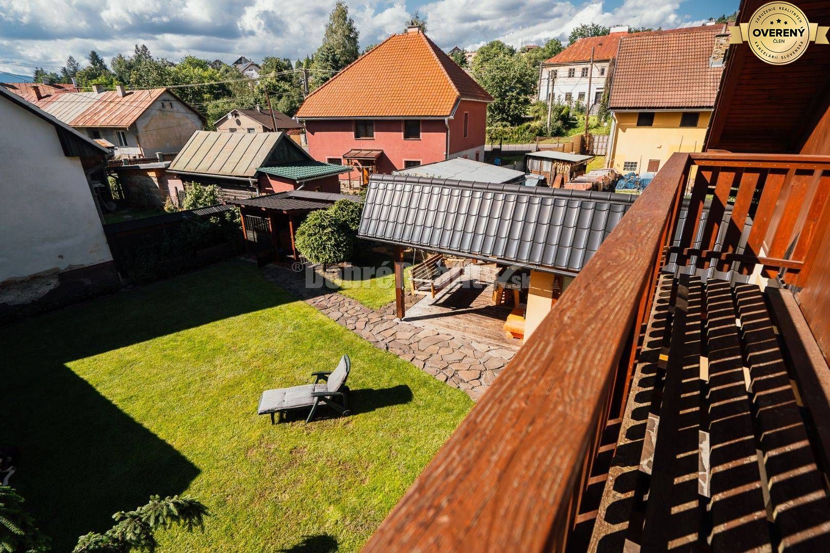 PREDAJ: Rodinný dom na brehu Čierneho Hrona s menším pozemkom, 160 m2,