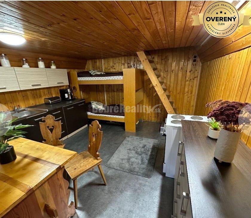 Znížená cena - Dobré reality Vám ponúkajú na predaj obývateľnú chatu