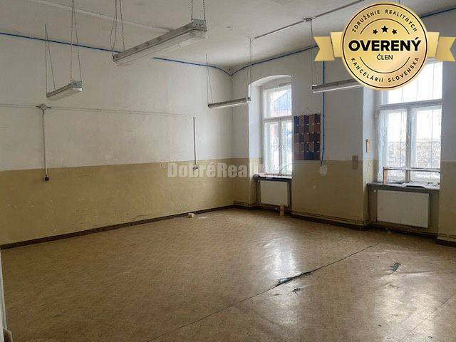 PREDAJ: Investičný objekt v obci Kunešov, okres Žiar nad Hronom