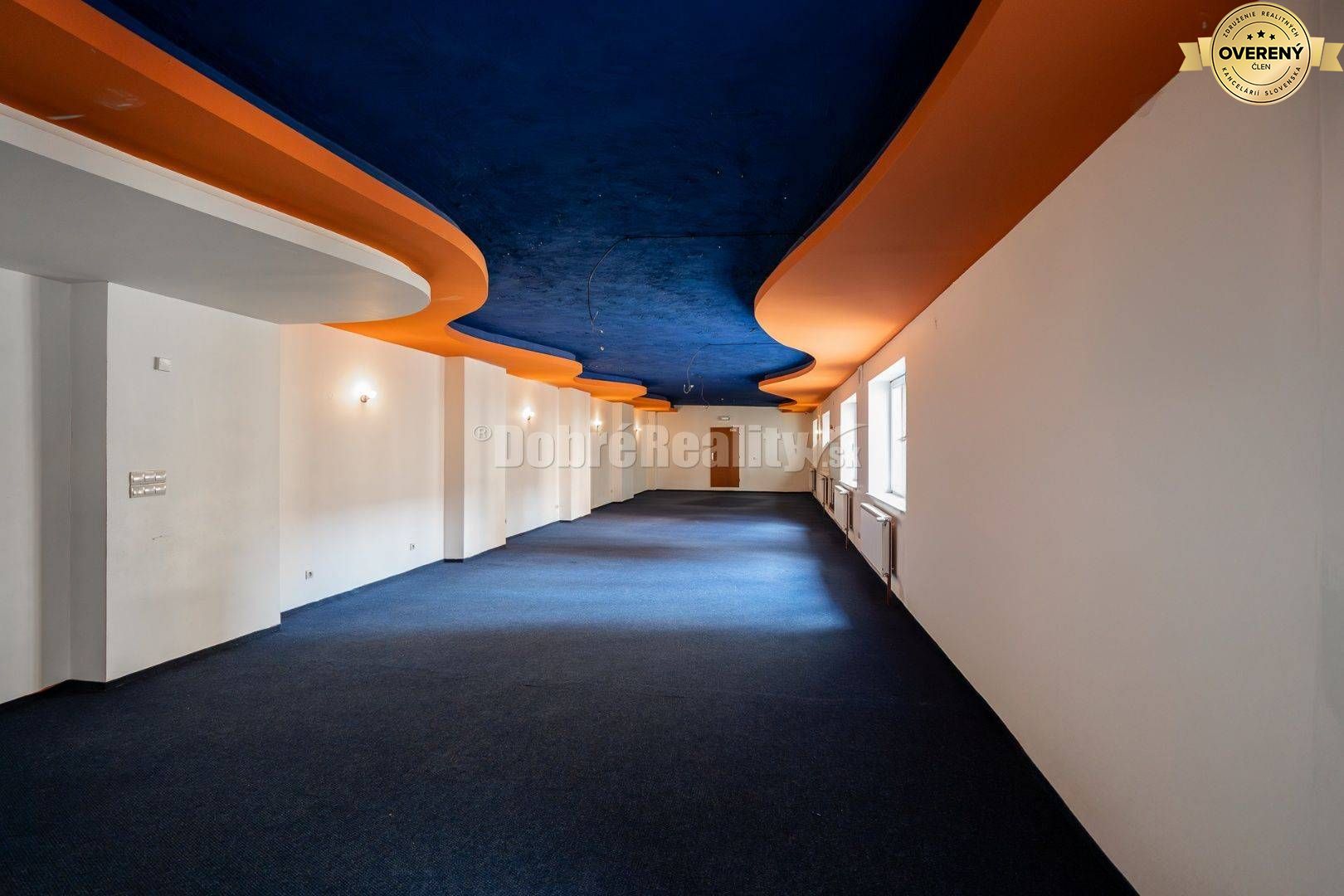 Prevádzkový priestor so samostatným vstupom, 262 m2, Brezno