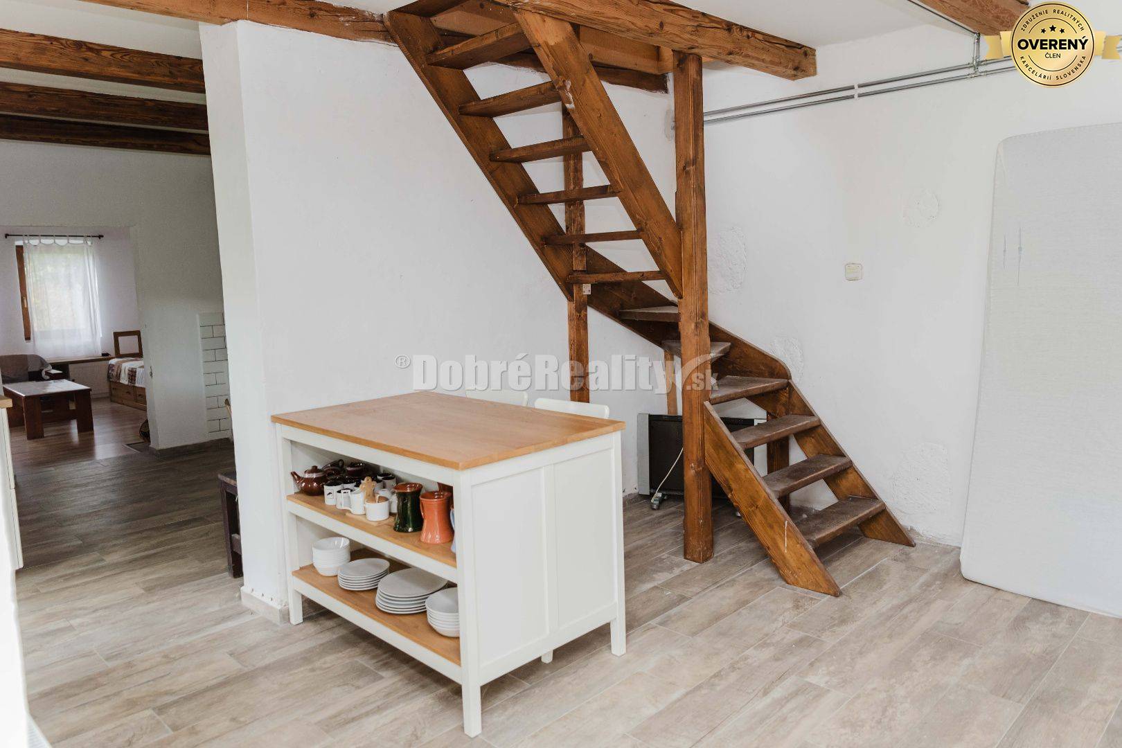 Dobré Reality- Sebestačný vidiecky areál s možnosťou rozdelenia na 2 s