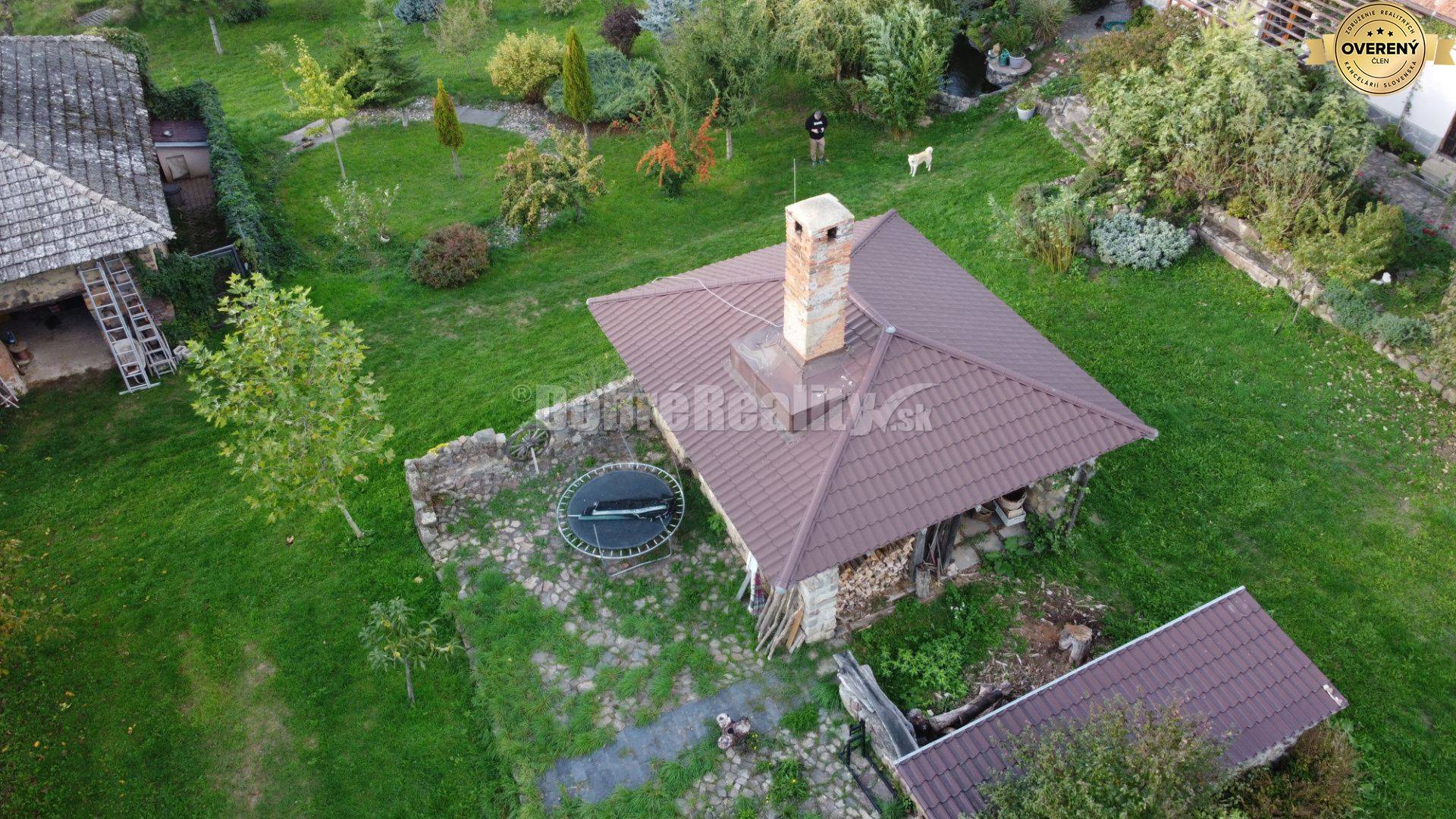 Dobré Reality- Sebestačný vidiecky areál s možnosťou rozdelenia na 2 s