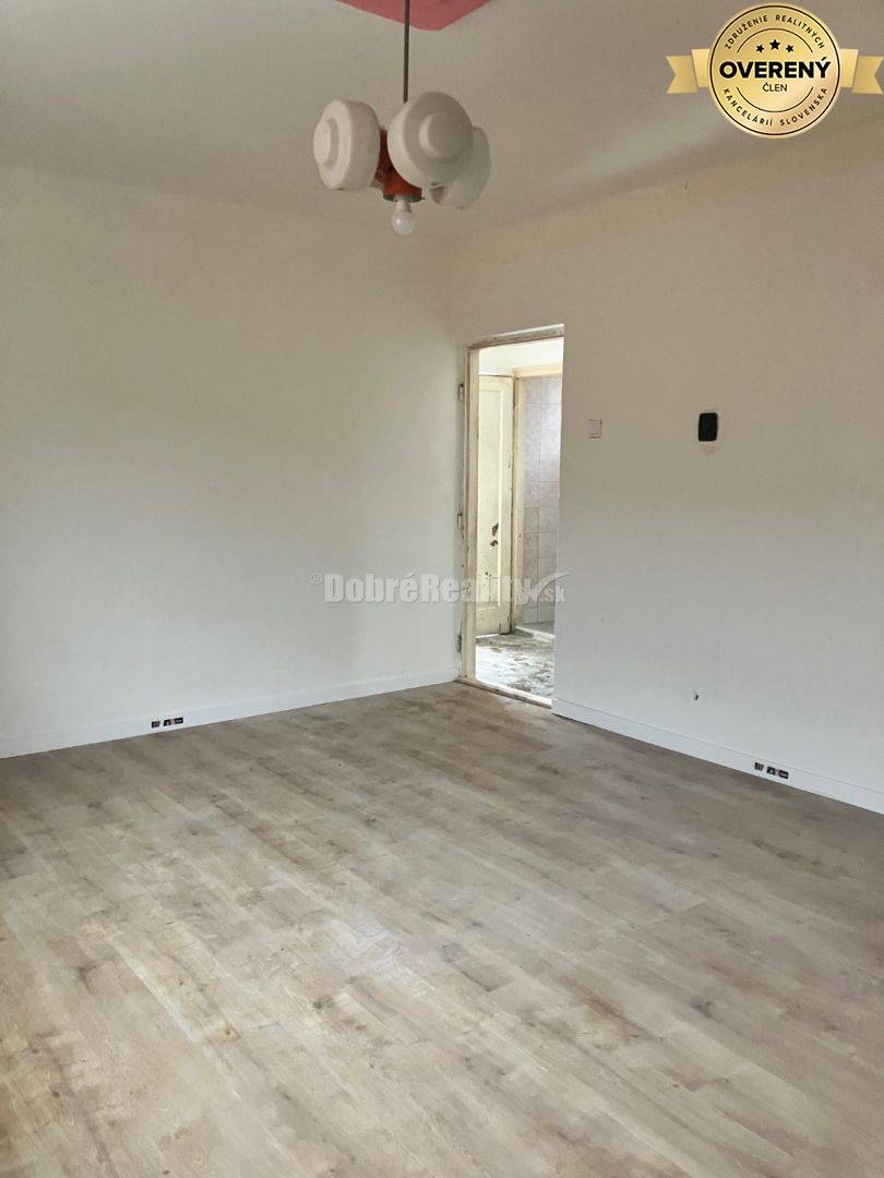 Rodinný dom vo Fiľakove na predaj!! - pomôžeme Vám vybaviť úver